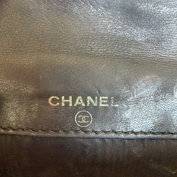CHANEL COMPACT WALLET - Picture 5 of 10